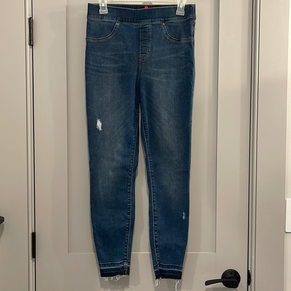 Spanx Distressed Ankle Skinny Jeans Medium Wash Medium - Picture 6 of 12